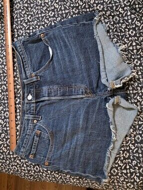 Levi's 501 Dark Wash Cutoff Denim Shorts Sz 31"